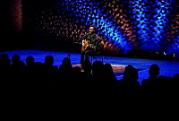 25.11.04_Julian_Lage_c_Sebastian_Madej (32).jpg