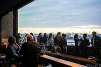 250323_Reflektor_Bar_Sophie_Hunger_c_Peter_Adamik (4).jpg