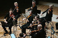 251011_Ensemble_Resonanz_Maria_listra_Tonu_Kaljuste_c_Daniel_Dittus_13.jpg