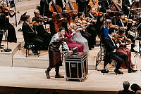 251230_NDR_Elbphilharmonie_Orchester_Manfred_Honeck_c_Sophie_Wolter(33).jpg