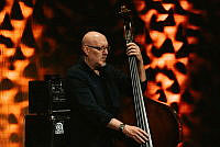 260223_Wolfgang_Muthspiel_Trio_EPKS_c_Daniel_Dittus_04.jpg